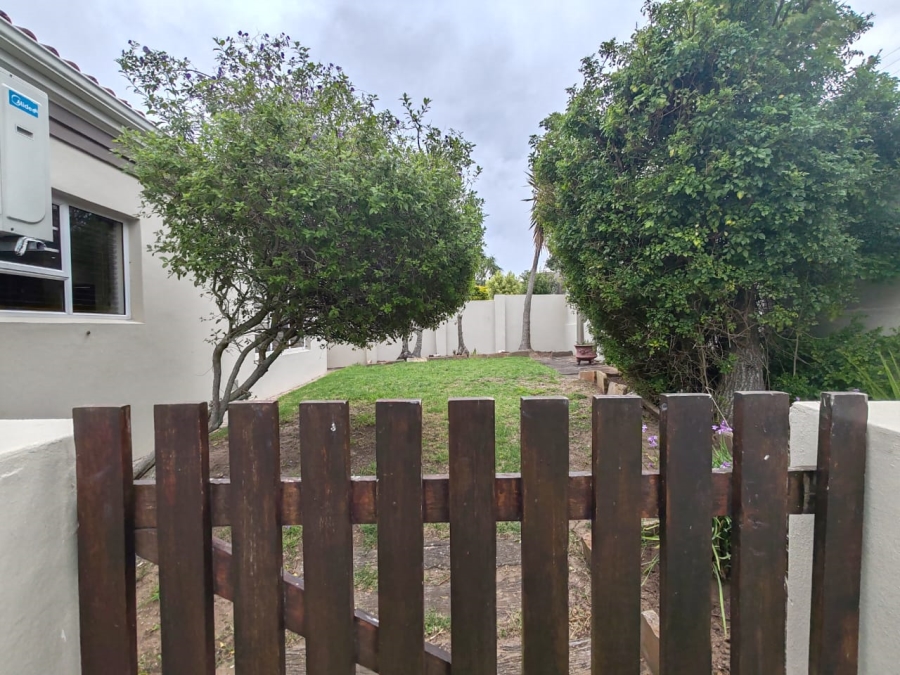 3 Bedroom Property for Sale in Lovemore Heights Estate Eastern Cape